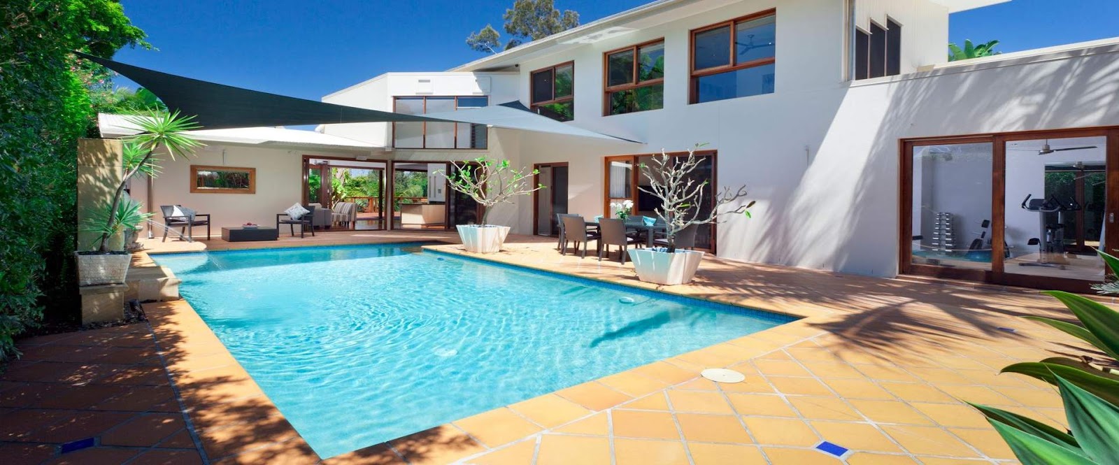 S&P Pool Construction & Remodel — Pool Builder in Los Angeles
